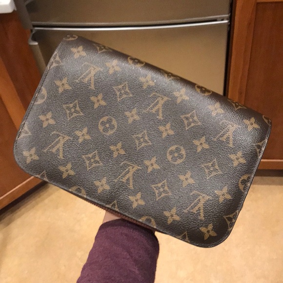 Clutch 🙌🏻 - Picture 3 of 6